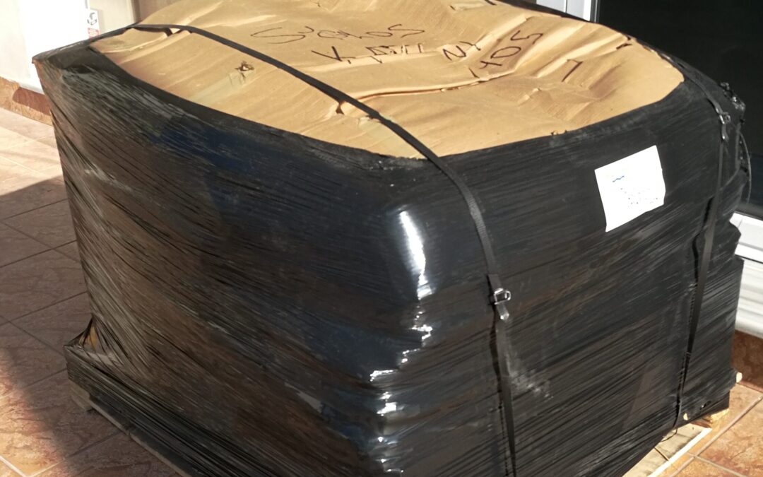 Παραλαβή δωρεάς τροφίμων από την MAGIC MISSION